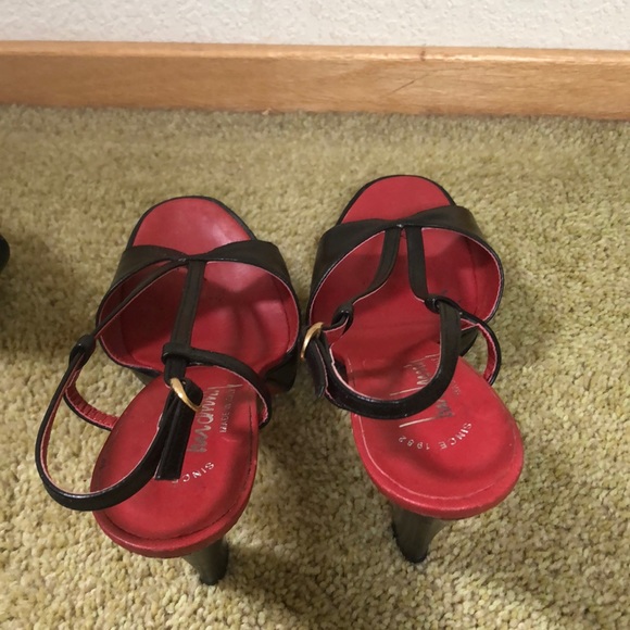 Vintage 90’s Luichiny 4” Strapy Heels - Picture 3 of 4